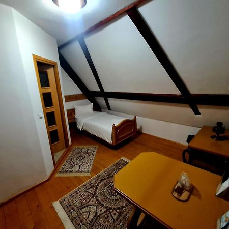Armenopolis - Adults Only Hotel Gherla Ngoại thất bức ảnh