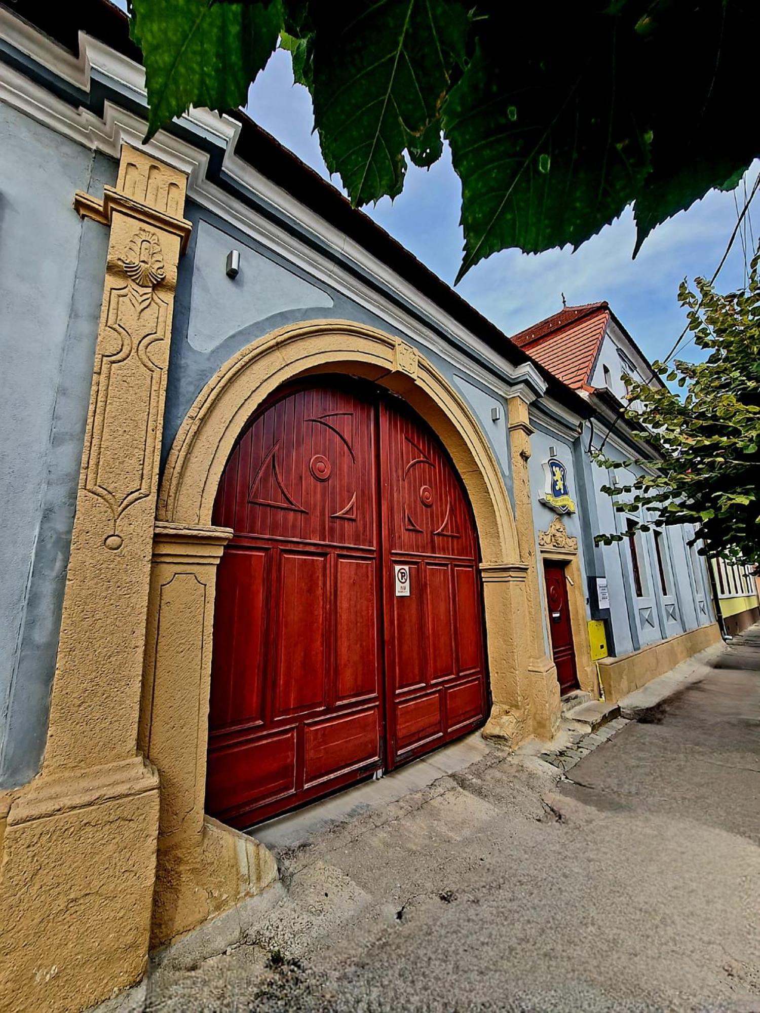 Armenopolis - Adults Only Hotel Gherla Ngoại thất bức ảnh