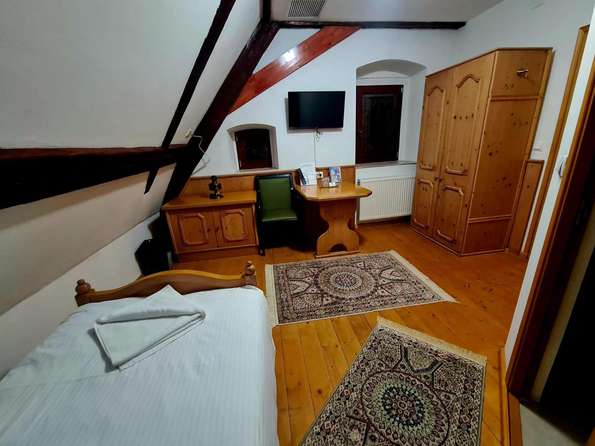 Armenopolis - Adults Only Hotel Gherla Ngoại thất bức ảnh