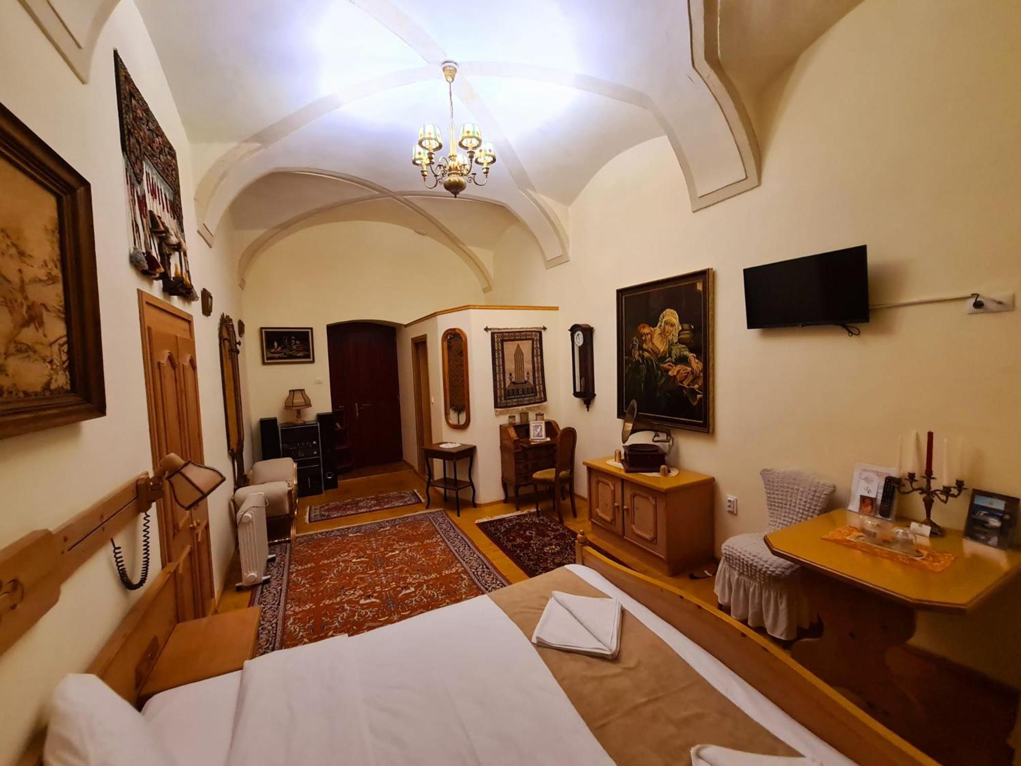 Armenopolis - Adults Only Hotel Gherla Ngoại thất bức ảnh
