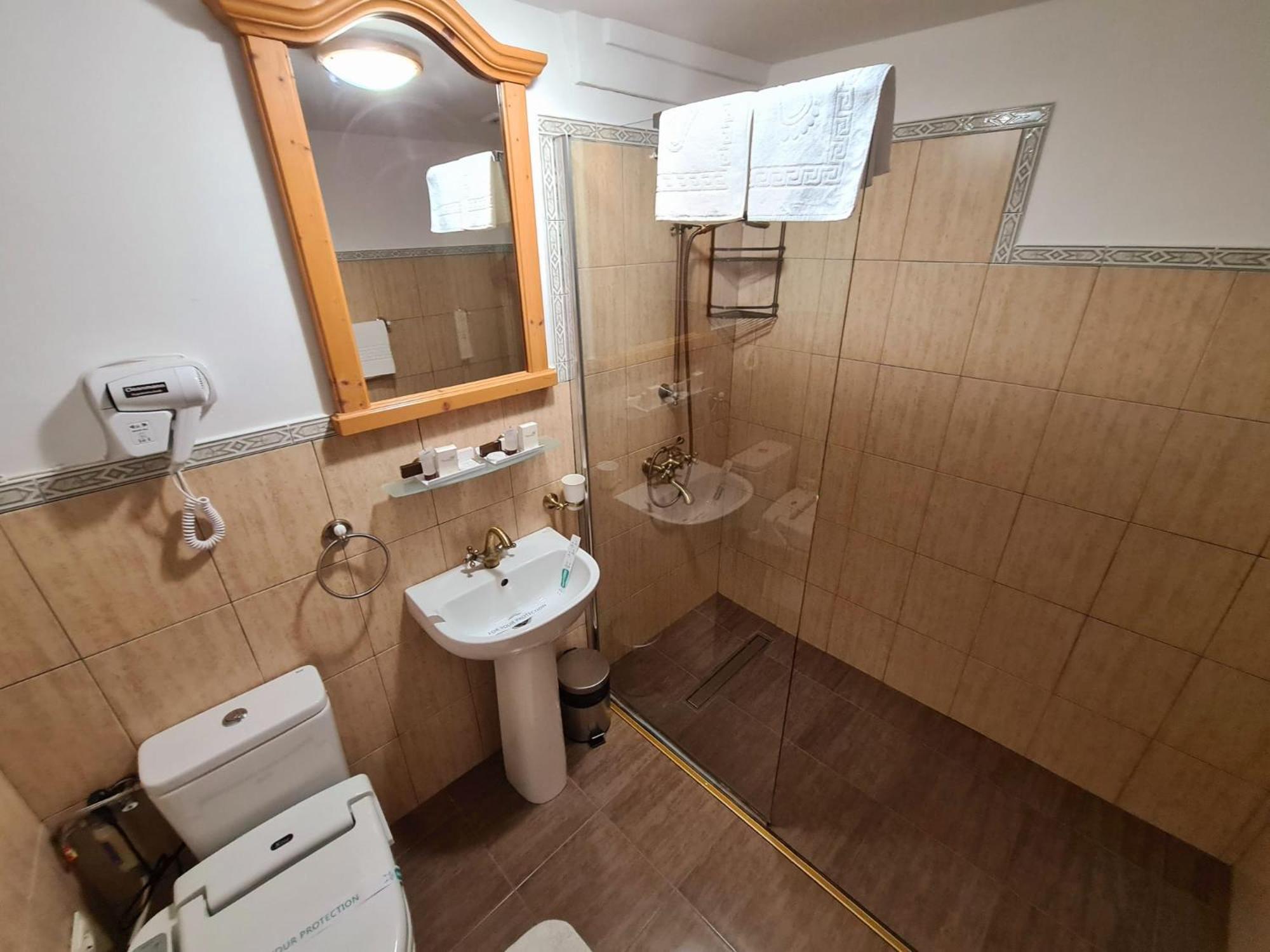 Armenopolis - Adults Only Hotel Gherla Ngoại thất bức ảnh
